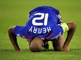 Ünlü futbolcu Henry'den İslam'a davet 