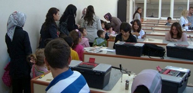 Uygulama atölyesi üniversiteye gelir kapısı oldu