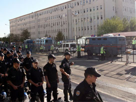 Van'da KCK'dan 15 tutuklama
