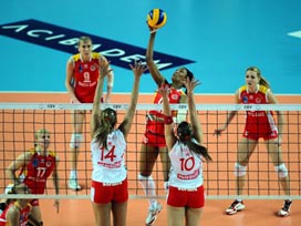 Voleybolda ilk finalist Rabita Bakü oldu 