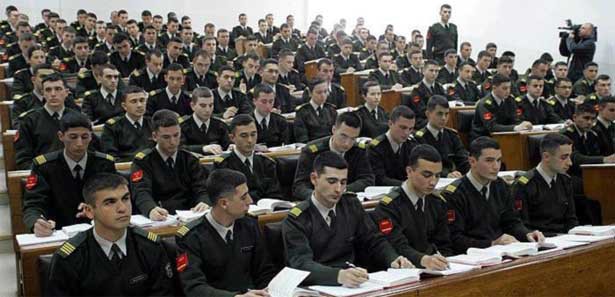 YURTKUR'dan askeri okul öğrencilerine müjde
