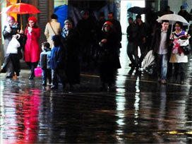 Yağmur İstanbulluları hazırlıksız yakaladı 