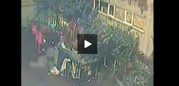 Yeni Akit bombacıları kameraya yakalandı!