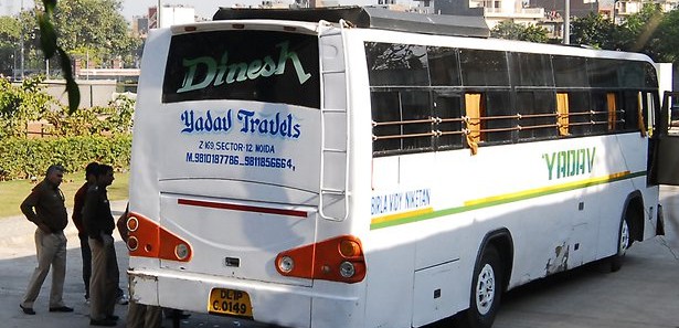 Yine otobüs yine toplu tecavüz yine Hindistan 