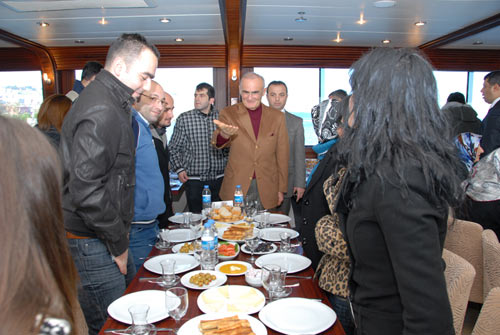 AK Partililer böyle eğlendi AK Partililer böyle eğlendi