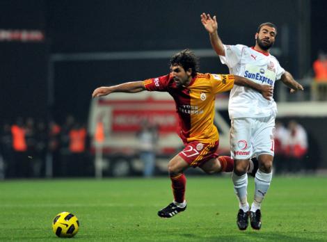 Antalyaspor tamam, Galatasaray devam