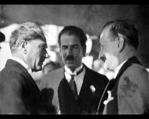 Atatürk daha önce pek azı bilinen 300 fotoğrafı! Atatürk daha önce pek azı bilinen 300 fotoğrafı!