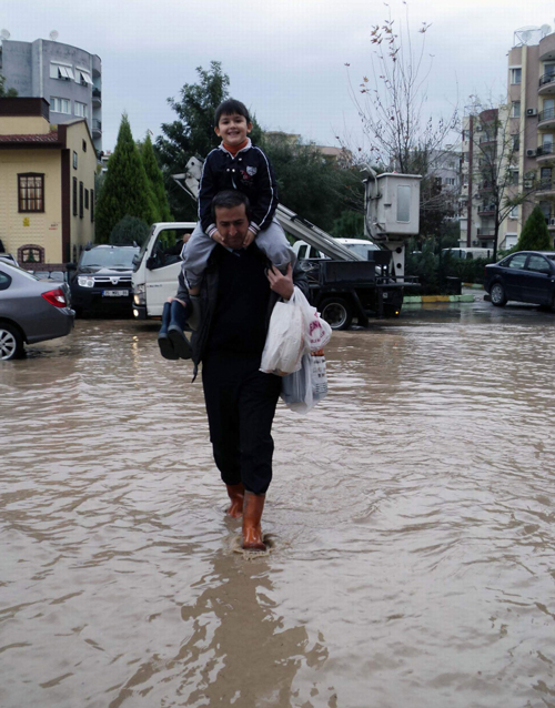 Burası Venedik değil, İzmir -