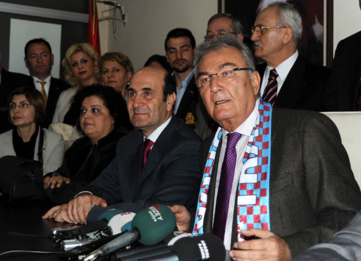 CHP'nin Deniz'i Trabzon'da fena köpürdü CHP'nin Deniz'i Trabzon'da fena köpürdü