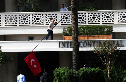 Erdoğan coşkusu sokaklara döktü / GALERİ Erdoğan coşkusu sokaklara döktü / GALERİ