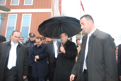 Erdoğan'dan yargıya: Hızlı olun Erdoğan'dan yargıya: Hızlı olun