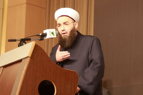 Fadıl Akgündüz'ün cübbe ve sarık sırrı Fadıl Akgündüz'ün cübbe ve sarık sırrı
