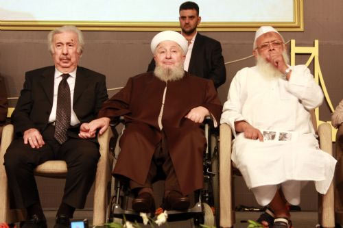 Fadıl Akgündüz'ün cübbe ve sarık sırrı Fadıl Akgündüz'ün cübbe ve sarık sırrı