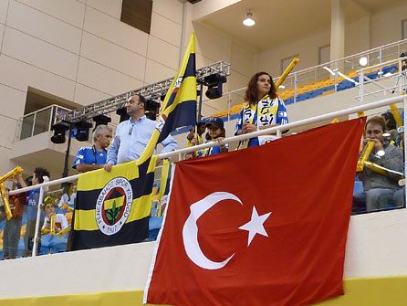 Fenerbahçe bayanlar voleybolda tarih yazdı