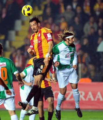 G.Saray'dan Sami Yen'e yakışan veda!