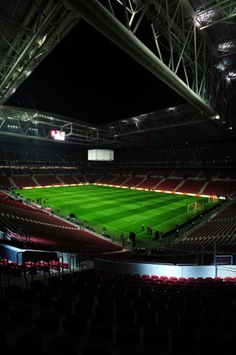 G.Saray'ın TT Arena'da ilk idmanı