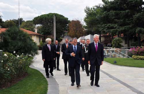 Gül ve Clinton Filistin sorununu görüştü Gül ve Clinton Filistin sorununu görüştü