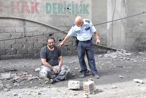 Hatay'da işyerinde patlama: 3 ölü- galeri Hatay'da işyerinde patlama: 3 ölü- galeri