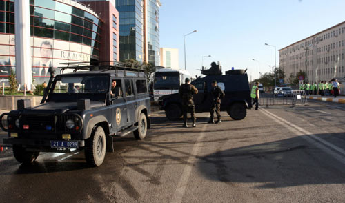 KCK davası, Diyarbakır'da başladı KCK davası, Diyarbakır'da başladı