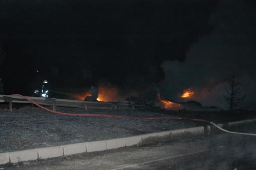 Kütahya'da LPG tankı patladı: 12 yaralı Kütahya'da LPG tankı patladı: 12 yaralı
