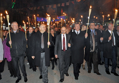 Mesir macunu kapmak için yarıştılar/