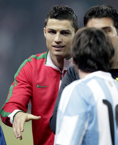 Messi ve Ronaldo'nun milli kapışması
