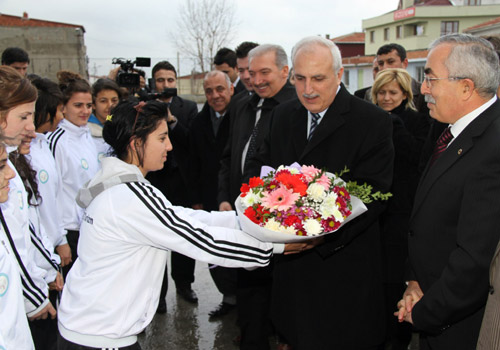 Mutlu: Başakşehir modern yapılaşmaya örnek Mutlu: Başakşehir modern yapılaşmaya örnek