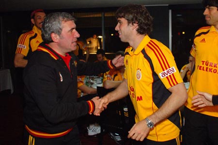Mutlu Yıllar Insua / Mutlu Yıllar Insua /