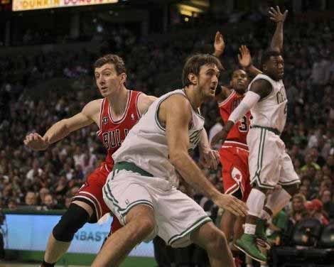 NBA çaylakları Semih ve Ömer'in ilk kapışması