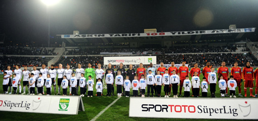 Q7 ve çetesi Kayserispor'u dörtledi! Q7 ve çetesi Kayserispor'u dörtledi!