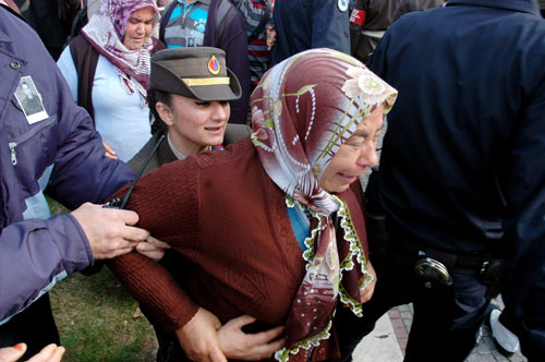 Şehit babasından komutana acı sitem Şehit babasından komutana acı sitem