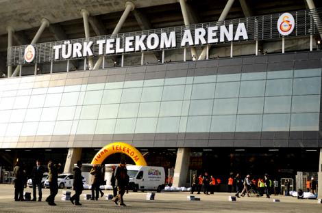 TT Arena gelin gibi süslendi /