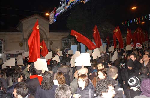 Taksim'de Libya protestosu /