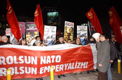 Taksim'de Libya protestosu /