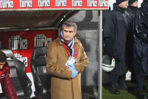 Trabzonspor, Beşiktaş'tan 3 puanı kaptı