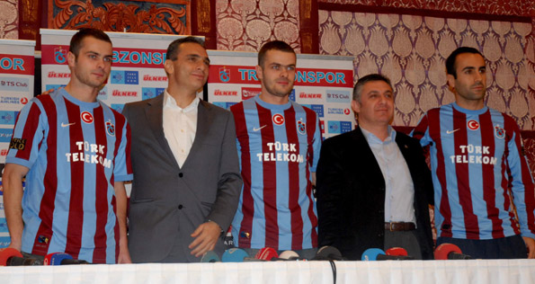 Trabzonspor'dan 3 imza birden /