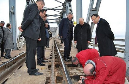 Türkiye'nin en uzun ilk 2 katlı köprüsü