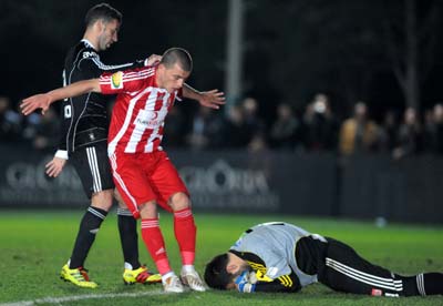 Yeni Kartal sahne aldı: 2-2 /