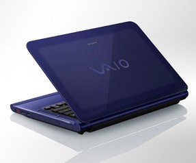 2011 model Sony VAIO’lar!