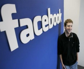 Facebook 1 milyarıncı üyeye ne verecek? 