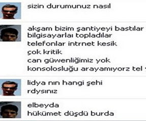 Facebook'ta Kaddafi düştü!