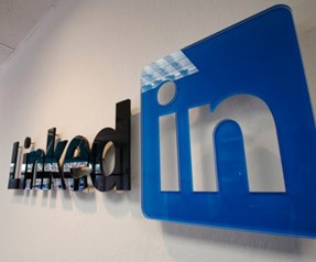 Facebook'tan sonra LinkedIn! 