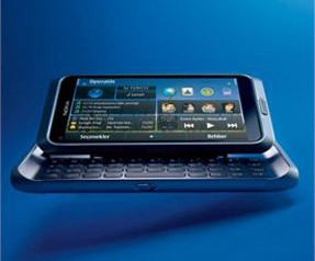 Nokia E7 için ön sipariş 