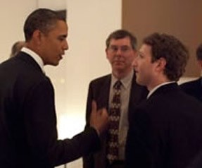 Obama, Facebook merkezini ziyaret etti