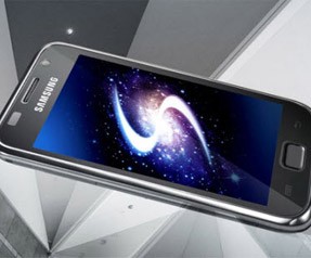 Samsung Galaxy S Plus geliyor! 
