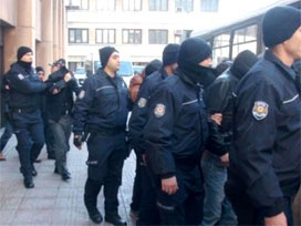 Adana´da hırsızlık operasyonu: 51 gözaltı