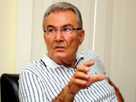 Deniz Baykal memleketi Antalya'da