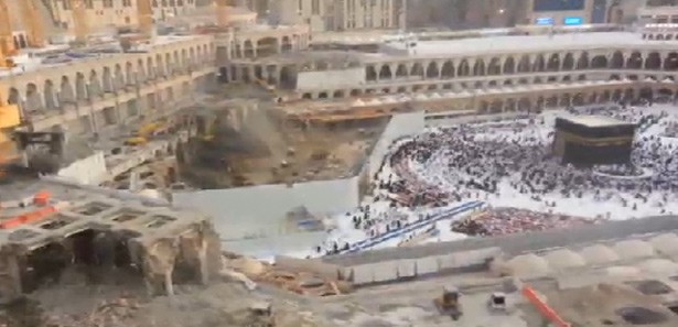 Kabe'deki revaklarla ilgili 'yıkım' şüphesi