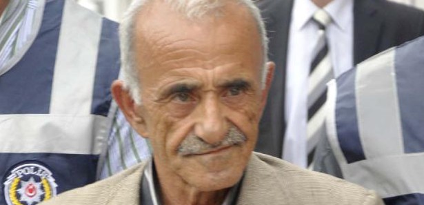 Katili yere attığı siğara paketi ele verdi