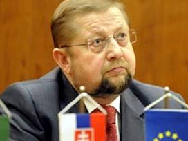 Slovak hakimden Türklere tehdit 